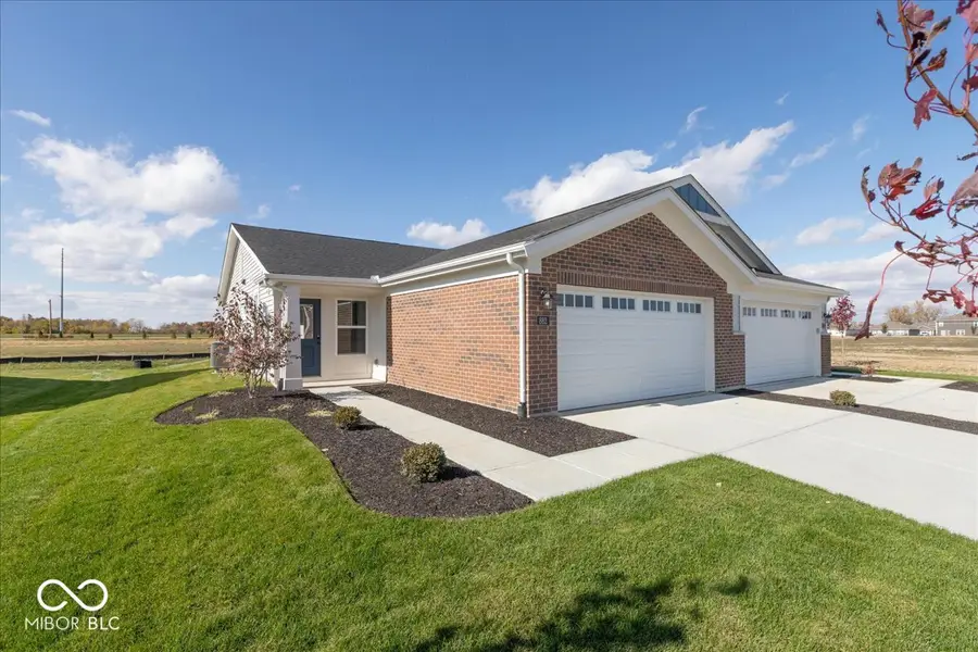 882 Rosebud Lane, Greenfield, IN 46140 - Image #2