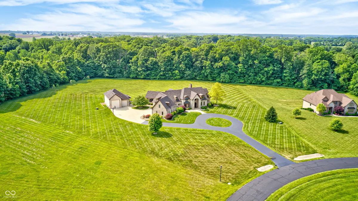 4181 Whitetail Woods Drive, Bargersville, IN 46106 - Image #1