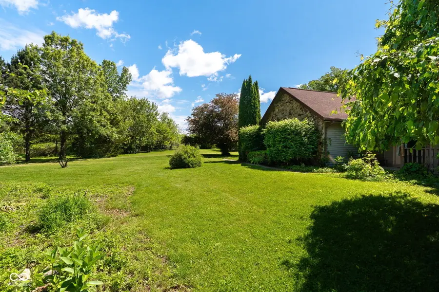 6767 W Gas Line Road, Mulberry, IN 46058 - Image #2
