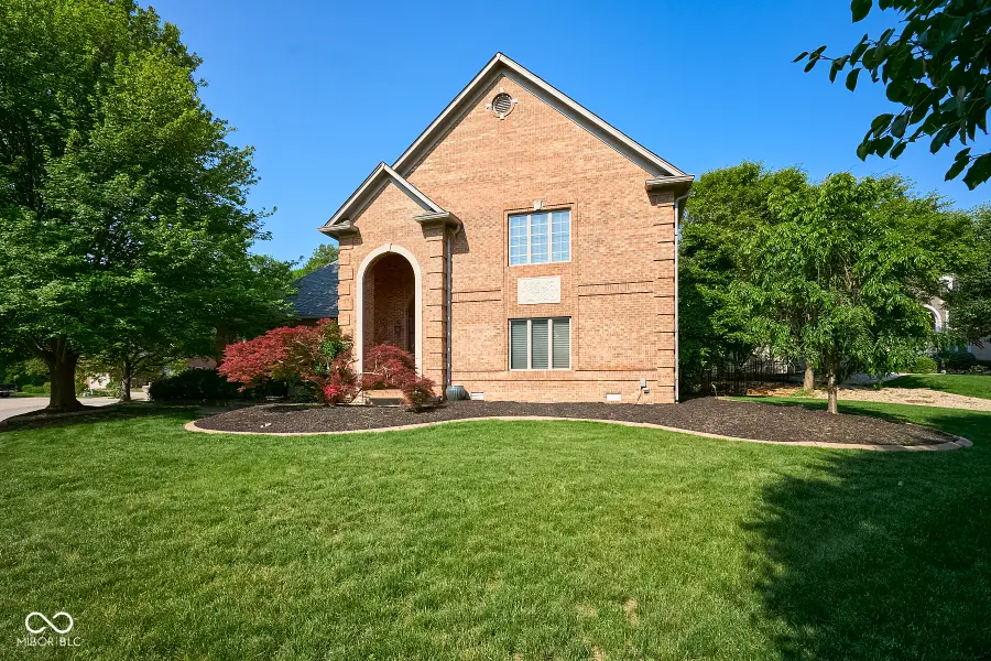 1814 Inisheer Court, Indianapolis, IN 46217 - Image #2