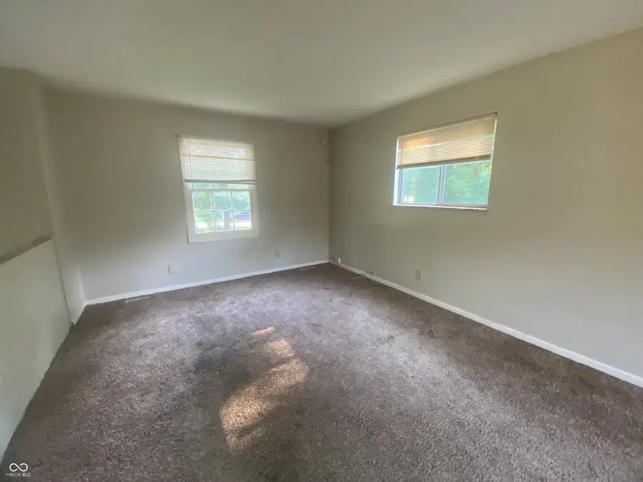 667 E Edgewood Avenue, Indianapolis, IN 46227 - Image #2