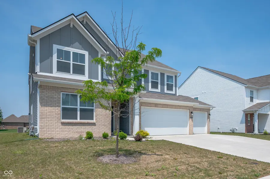 7510 Hillway Drive, Camby, IN 46113 - Image #2