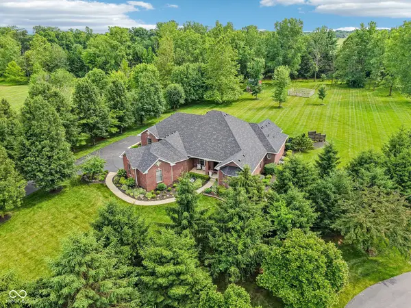 8301 Cooper Lane, Zionsville, IN 46077