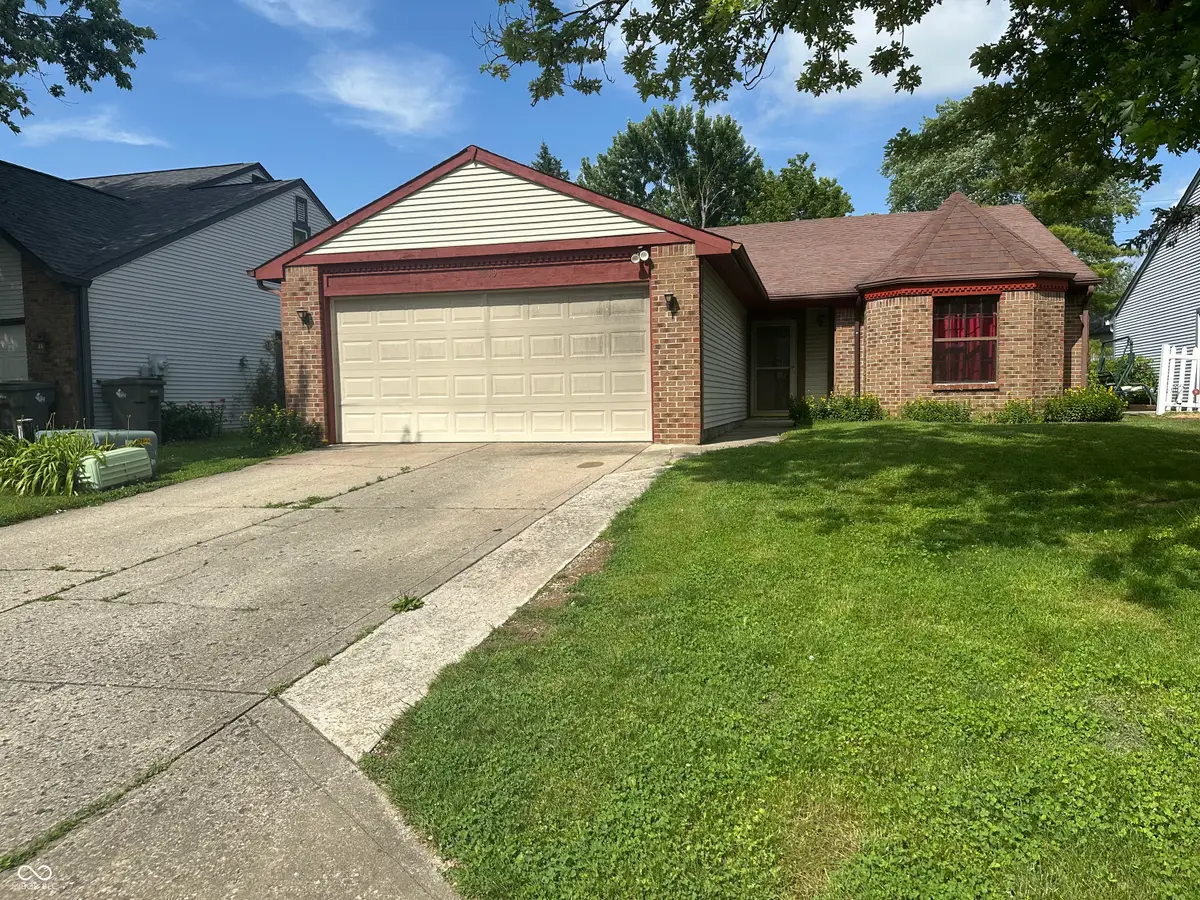 8849 Summer Walk Drive E, Indianapolis, IN 46227 - Image #1