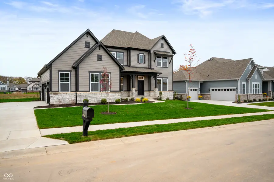 15926 Bellows Avenue, Fishers, IN 46040 - Image #2