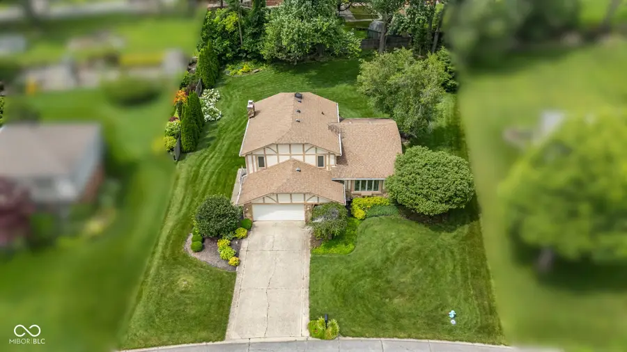 8525 Winding Ridge Road, Indianapolis, IN 46217 - Image #2