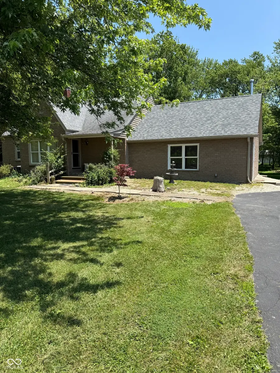 9168 S State Road 9, Flat Rock, IN 47234 - Image #2