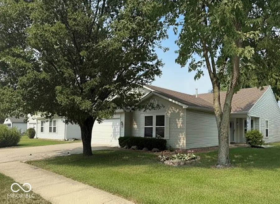6816 Minnow Drive, Indianapolis, IN 46237 - Image #3