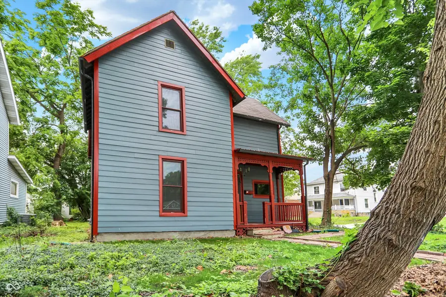 115 Simpson Street, Crawfordsville, IN 47933 - #2