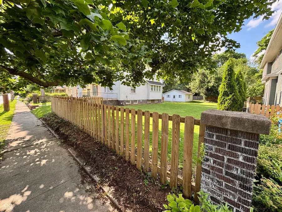 422 E 49th Street, Indianapolis, IN 46205 - #3