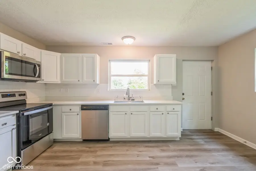 6570 N Private Road 525 E, North Vernon, IN 47265 - Image #3