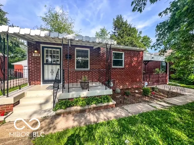 319 S Webster Avenue, Indianapolis, IN 46219 - Image #2