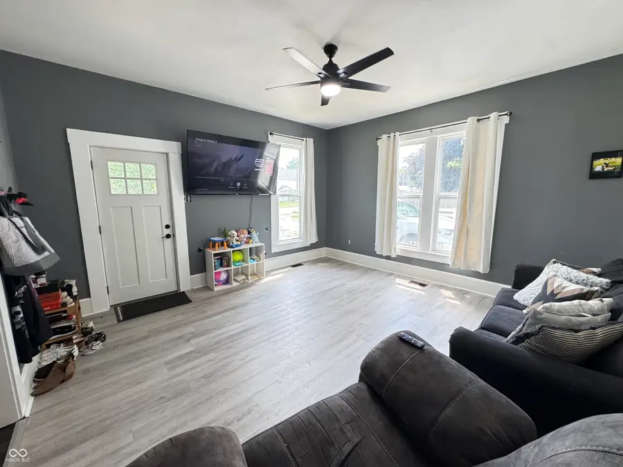 817 Pearl Street, Covington, IN 47932 - #2