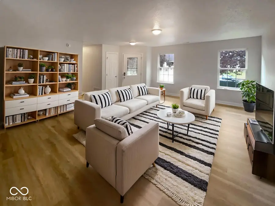 5210 Sandy Forge Drive, Indianapolis, IN 46221 - Image #2