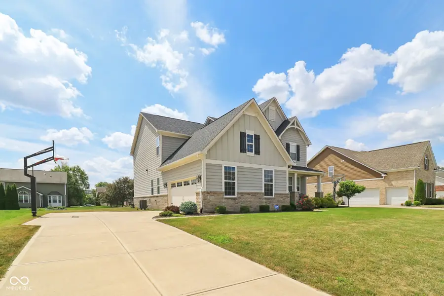 3232 Purple Ash Drive, Zionsville, IN 46077 - Image #3