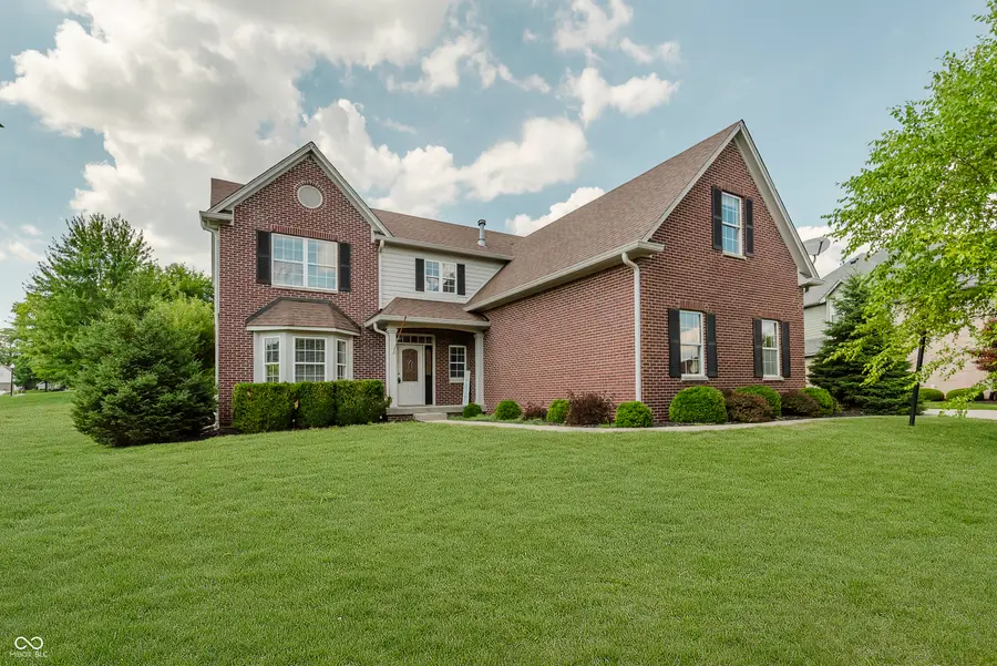 4150 Huntsman Drive, Zionsville, IN 46077 - Image #2