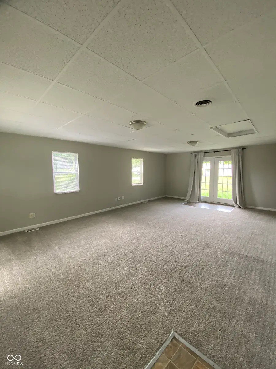3560 Bradford Drive, Indianapolis, IN 46221 - Image #2