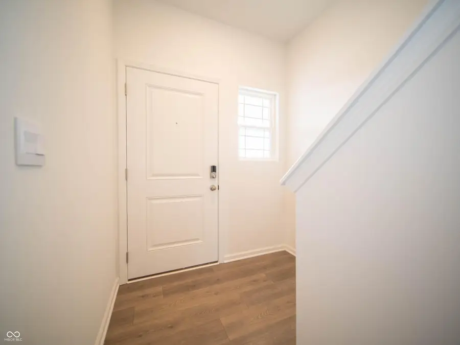 6285 Wasco Drive, Whitestown, IN 46075 - Image #2