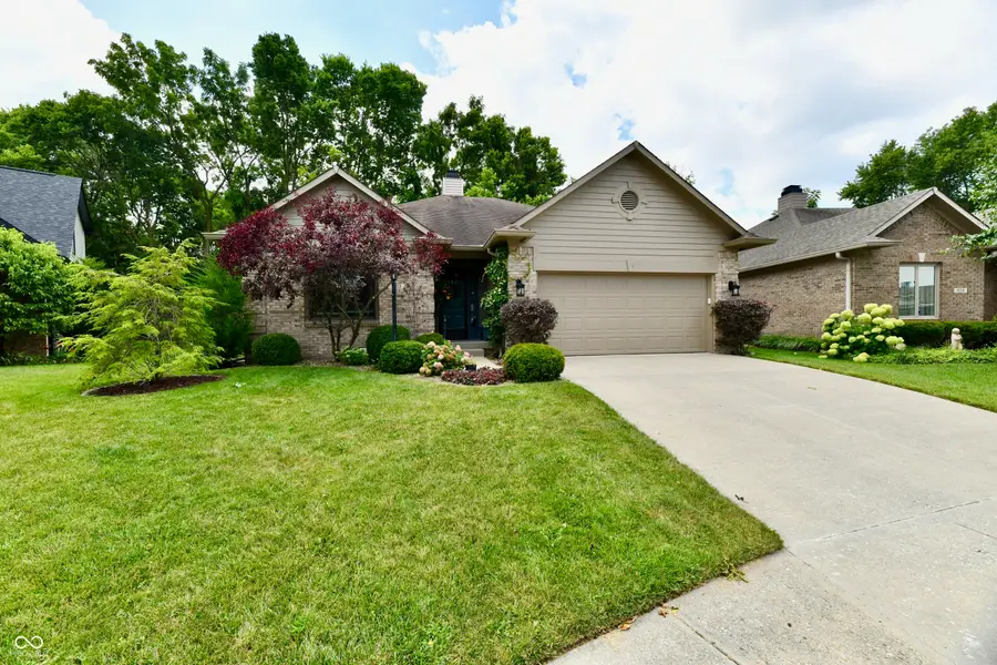 1603 Oakmere Way, Greenwood, IN 46142 - Image #2