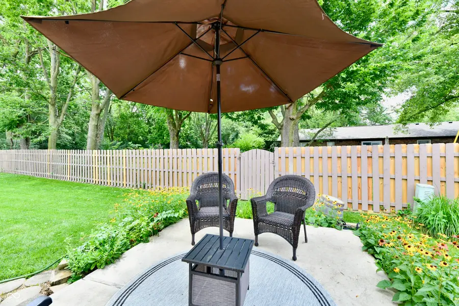 1603 Oakmere Way, Greenwood, IN 46142 - Image #3