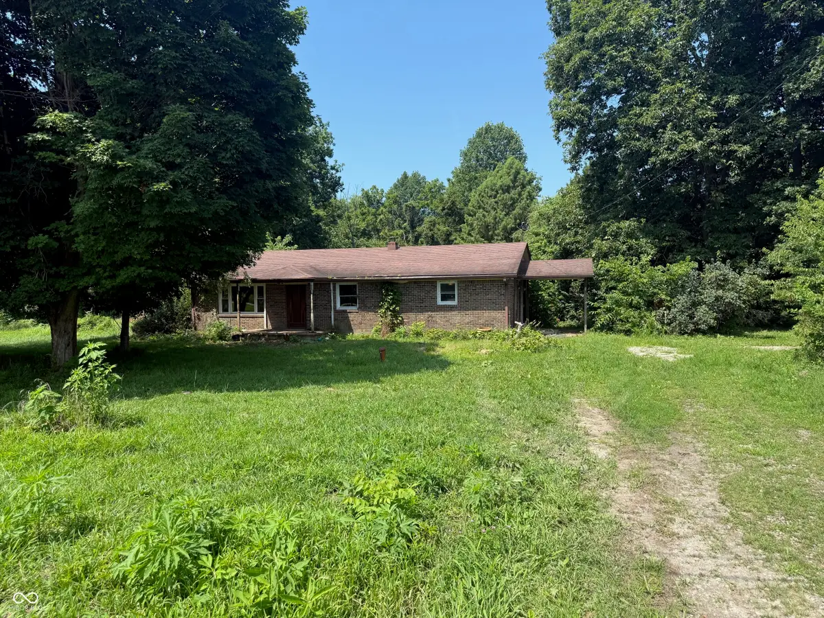 3926 S County Road 550 W, Coatesville, IN 46121 - Image #1