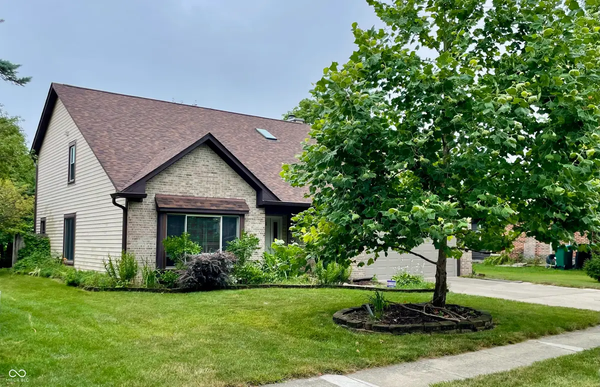 7410 Crickwood Place, Indianapolis, IN 46268 - Image #1
