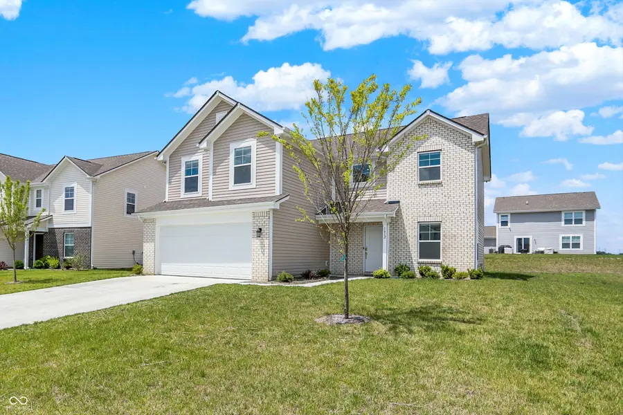 1612 N Regatta Drive, Greenfield, IN 46140 - Image #3