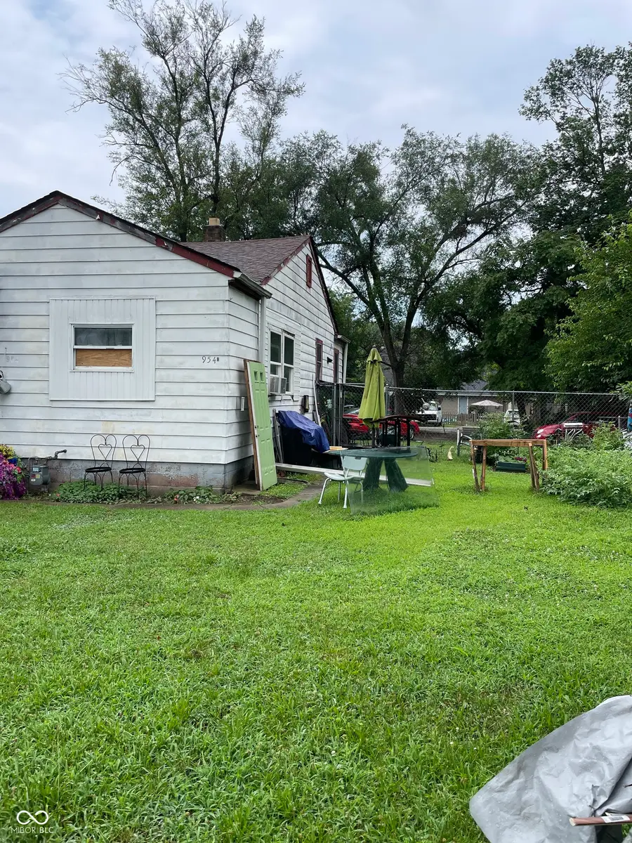 954 N Moreland Avenue N, Indianapolis, IN 46222 - Image #3