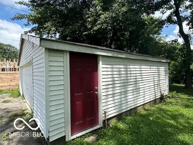 4463 N Bolton Avenue, Indianapolis, IN 46226 - Image #2