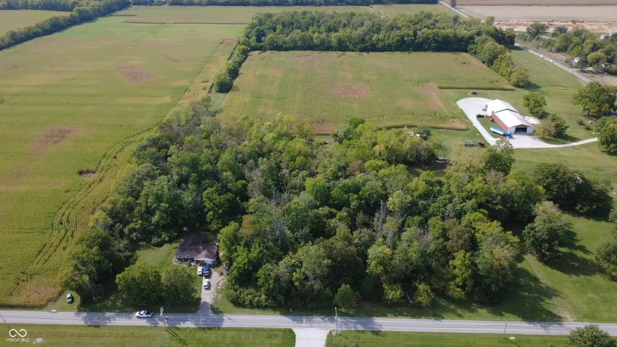 4810 N Centerline Road, Whiteland, IN 46184 - Image #1