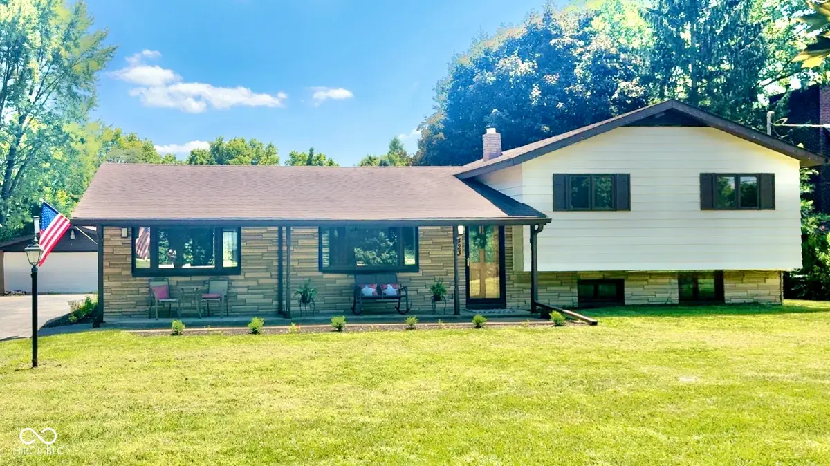 423 W Thompson Road, Indianapolis, IN 46217 - Image #1