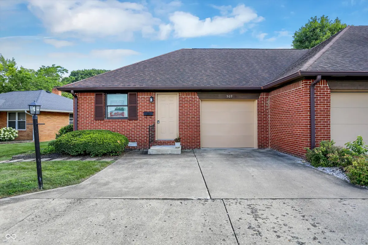 509 E Main Street, Brownsburg, IN 46112 - Image #1