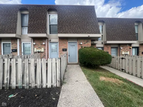 7488 Countrybrook Drive, Indianapolis, IN 46260