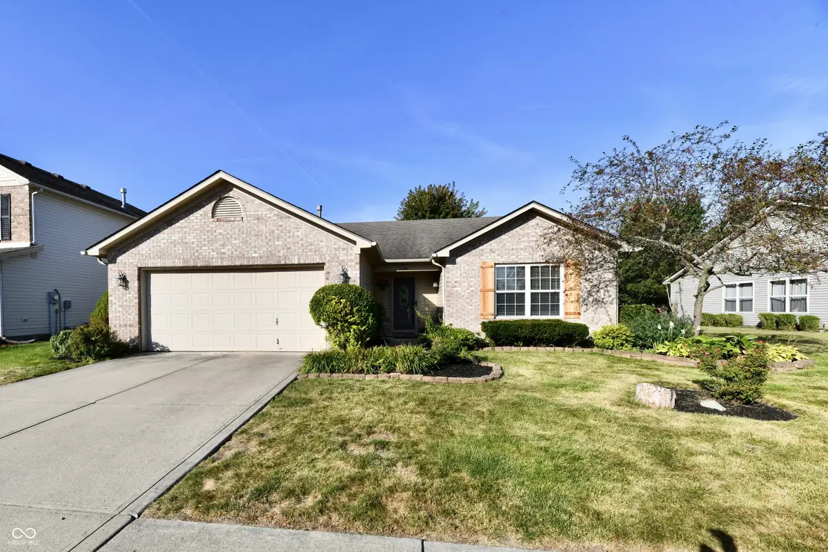 7074 N Lyndhurst Crossing, McCordsville, IN 46055 - Image #1