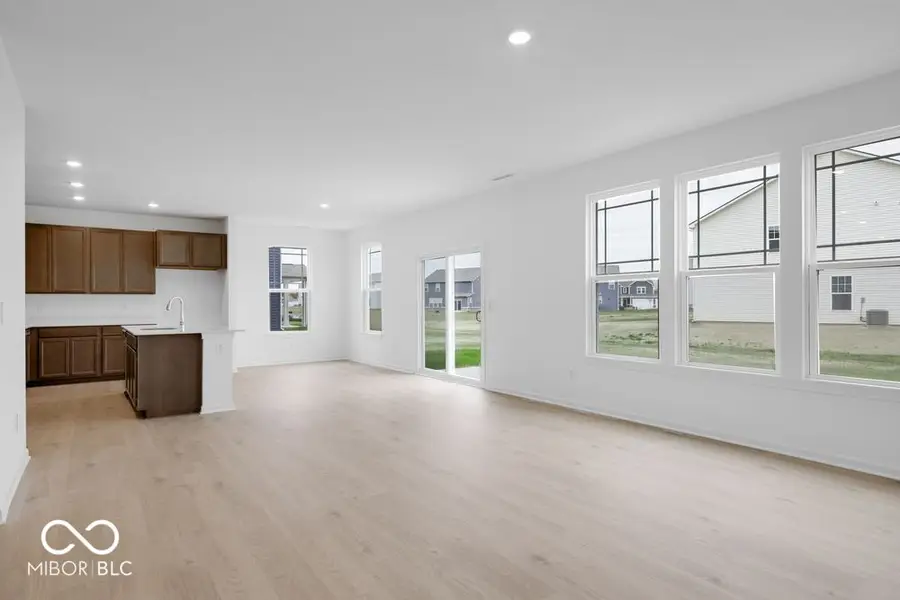 268 Commodore Drive, Pittsboro, IN 46167 - Image #2