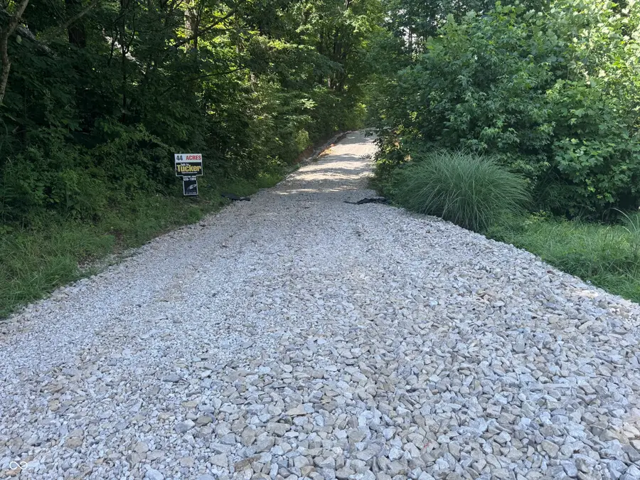 8270 W Chafin Chapel Road, Ellettsville, IN 47429 - Image #3