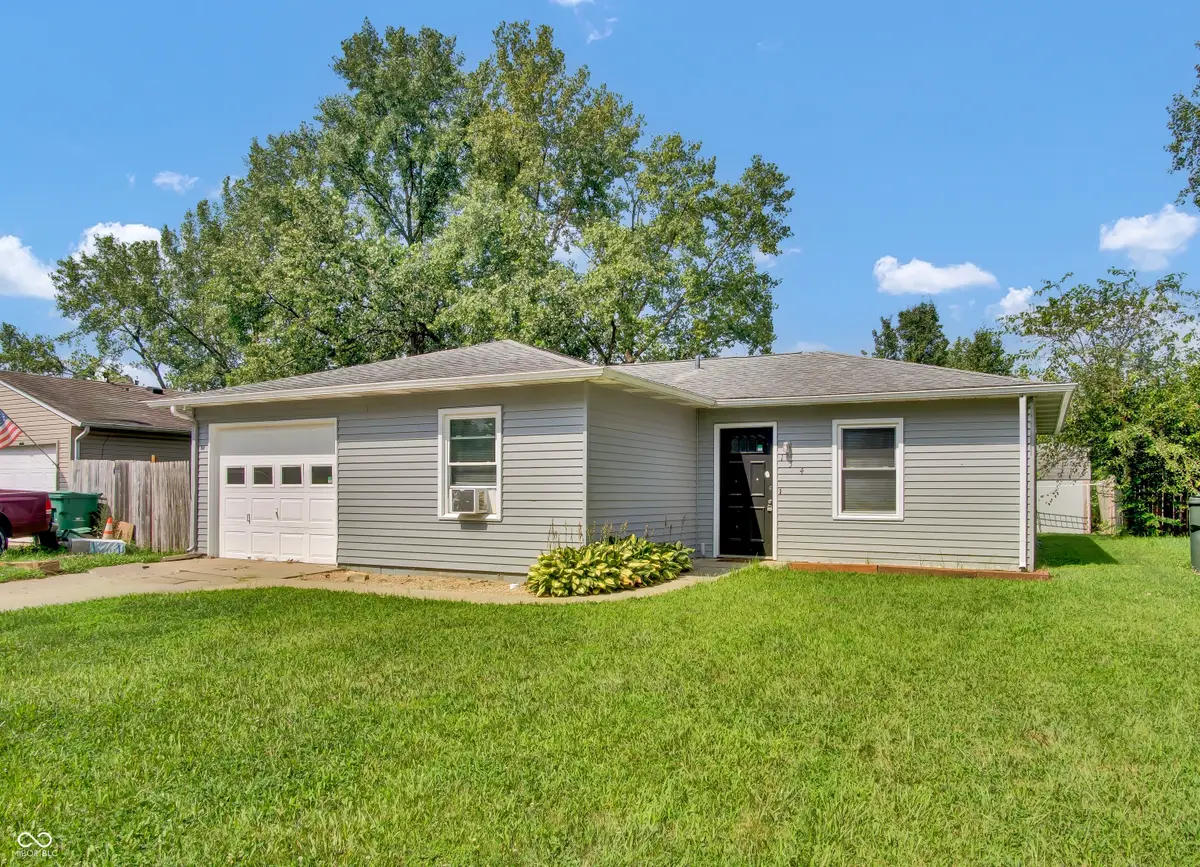 134 Schaefer Drive, Hope, IN 47246 - Image #1