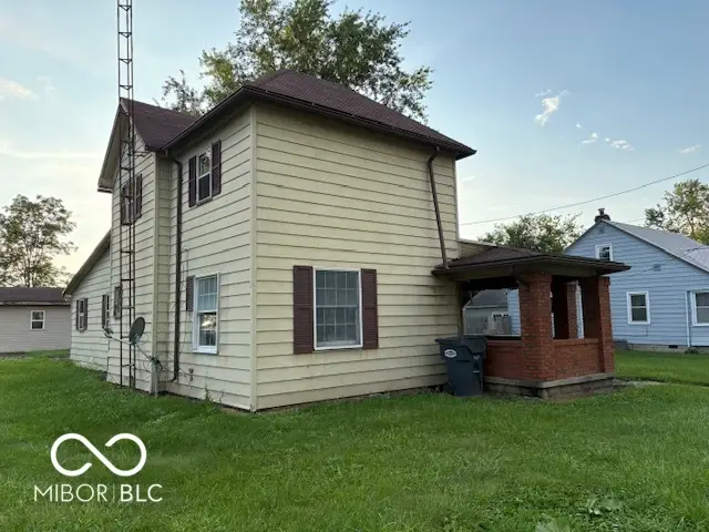 402 S Angle Street, Dunkirk, IN 47336 - Image #3