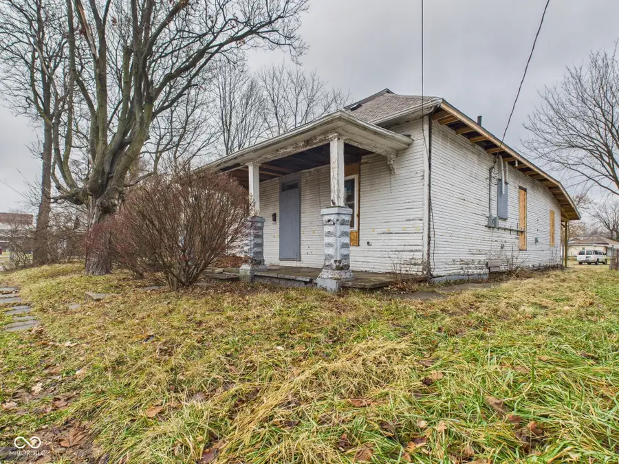 526 S Shipley Street, Muncie, IN 47302 - Image #2