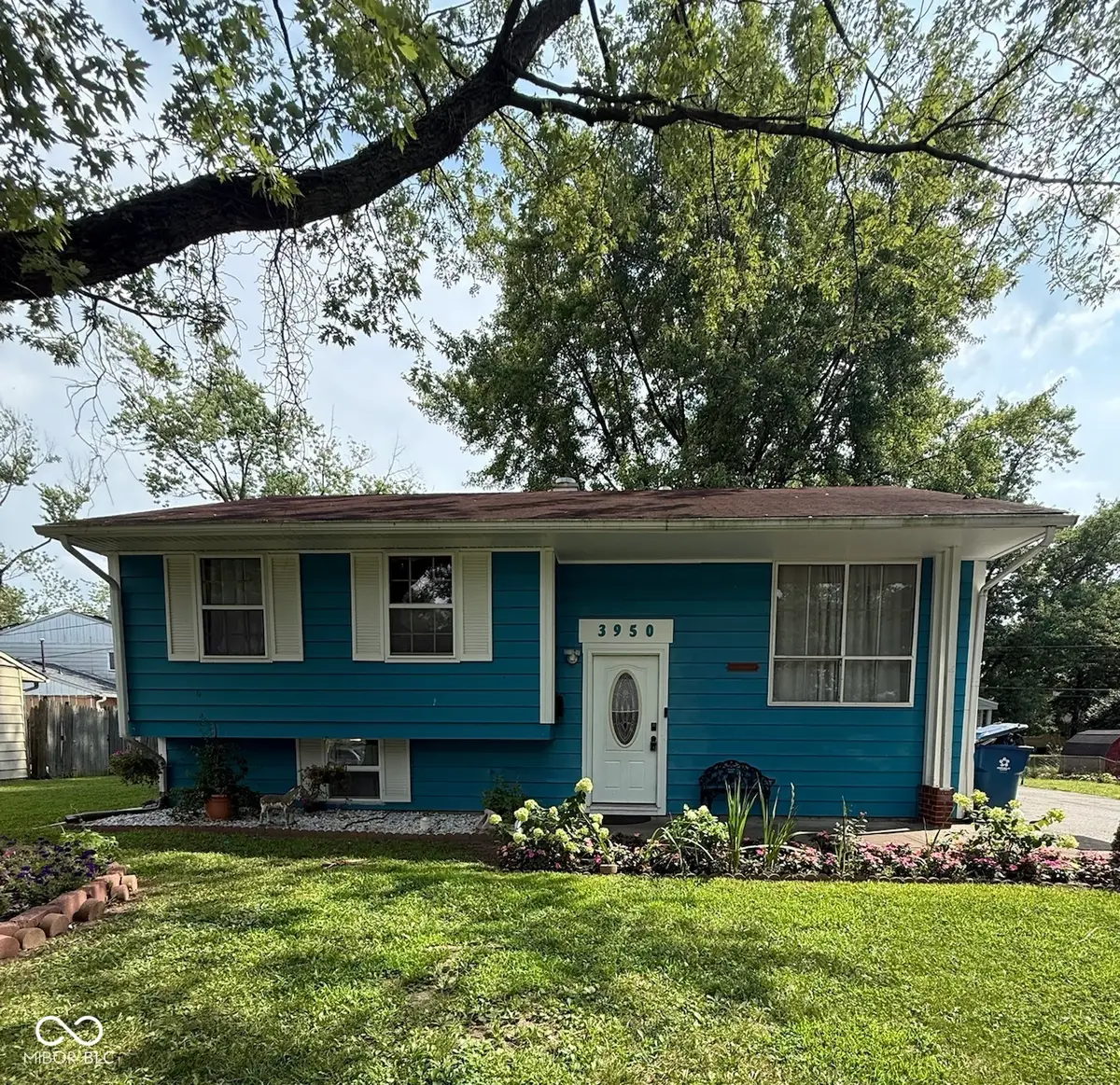 3950 Steinmetz Drive, Indianapolis, IN 46254 - Image #1