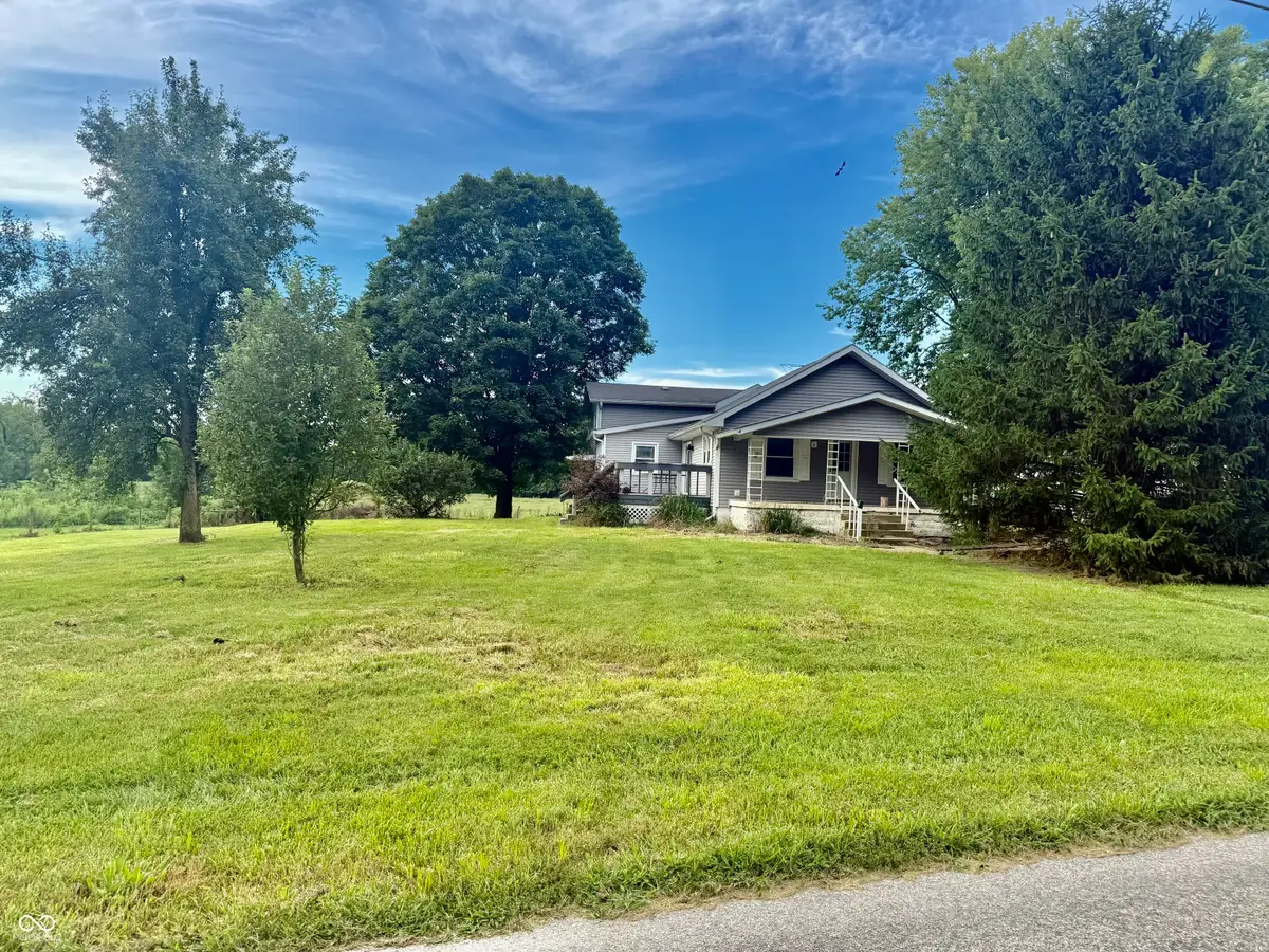 6913 E County Road 200 N, Coatesville, IN 46121 - Image #1