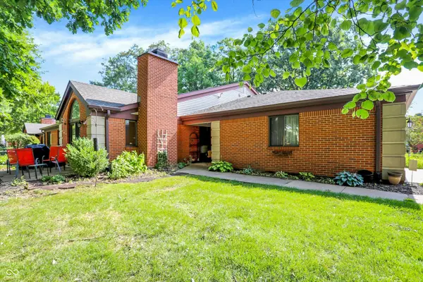 2206 Emily Drive, Indianapolis, IN 46260