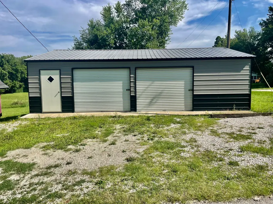 56 Hazelnut Drive, Cloverdale, IN 46120 - Image #3