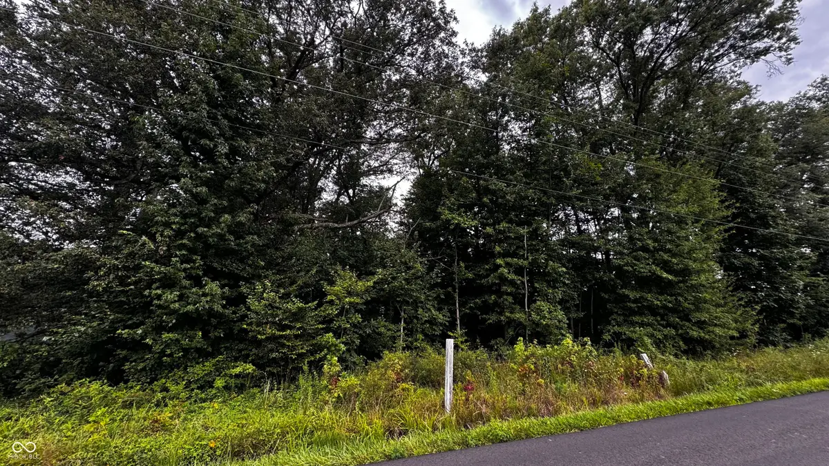 400 West, Columbus, IN 47201 - Image #1