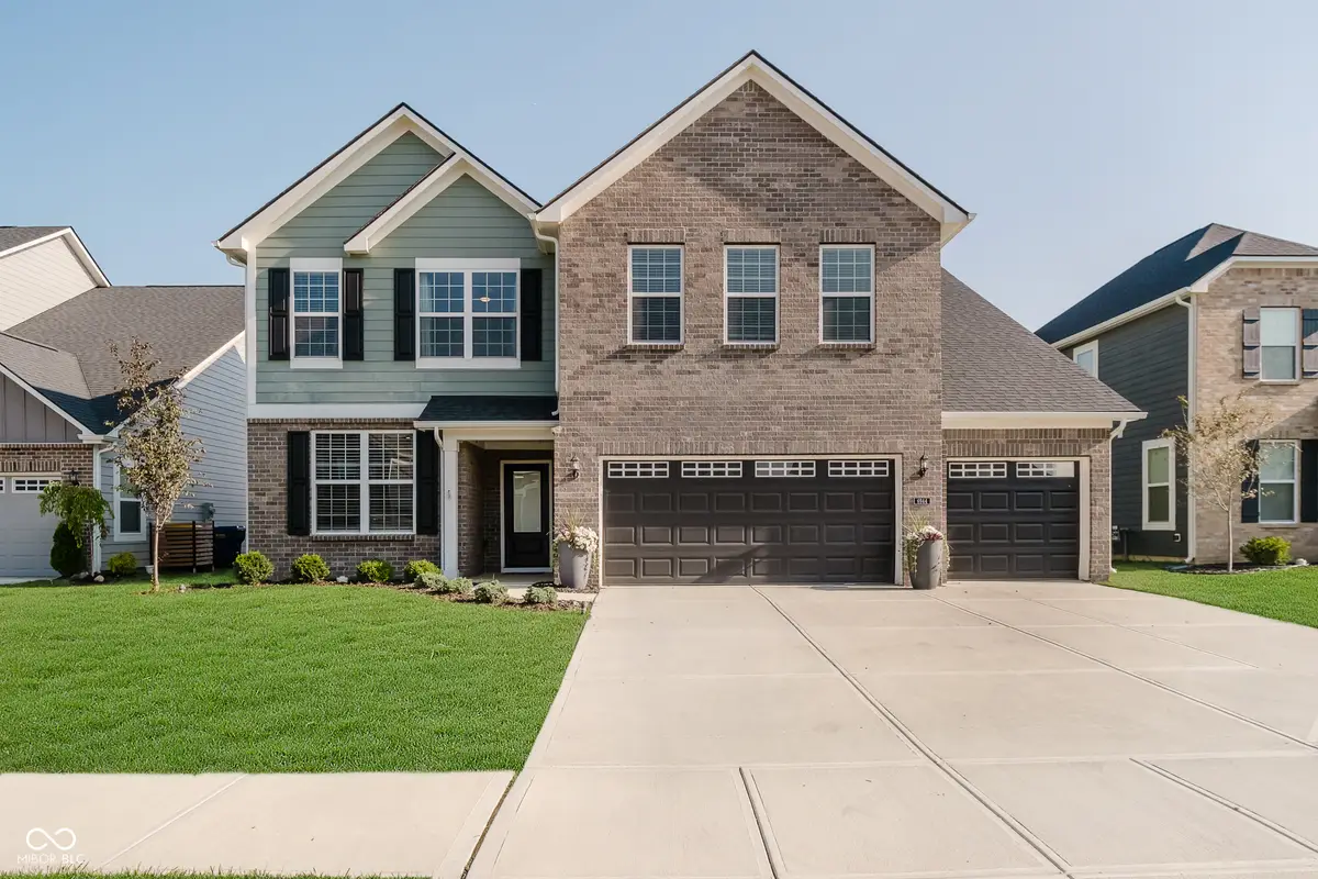 6944 Oakcrest Drive, McCordsville, IN 46055 - Image #1