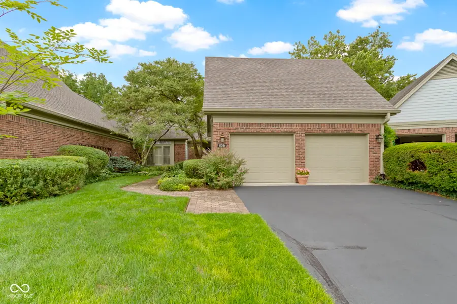 9321 Spring Forest Drive, Indianapolis, IN 46260 - #2