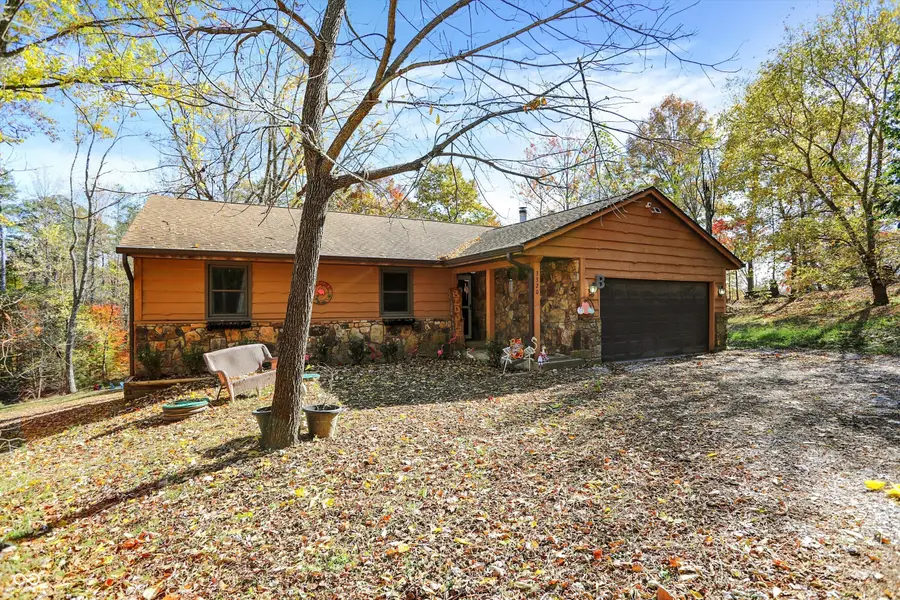 3320 Pine Wood Drive, Spencer, IN 47460 - Image #3
