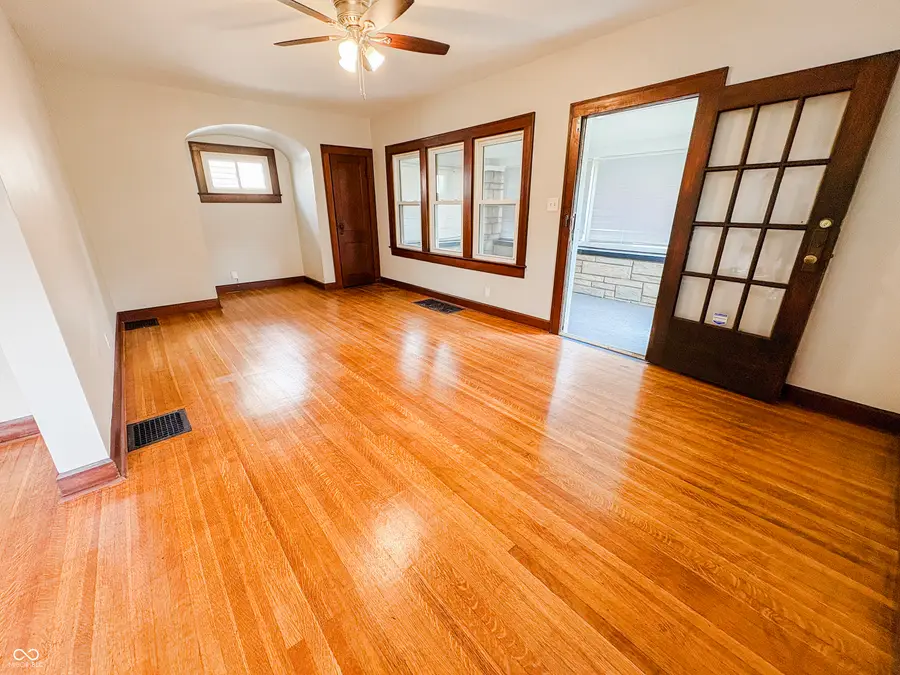 1214 N Gladstone Avenue, Indianapolis, IN 46201 - Image #3