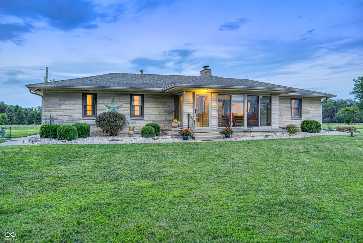 417 N 300 W, Greenfield, IN 46140 - Image #1