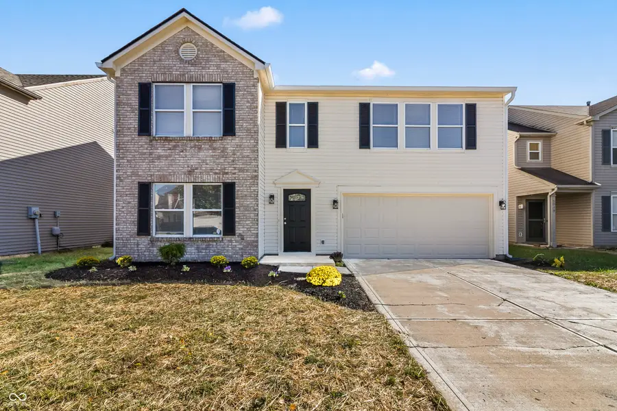 5025 Flame Way, Indianapolis, IN 46254 - Image #2